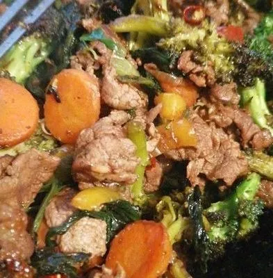Bistec chino de res