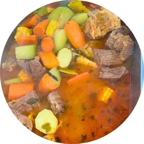 Caldo de res