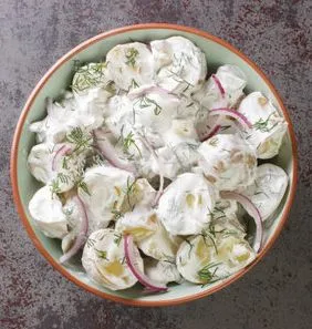 Ensalada de pepino con mayonesa