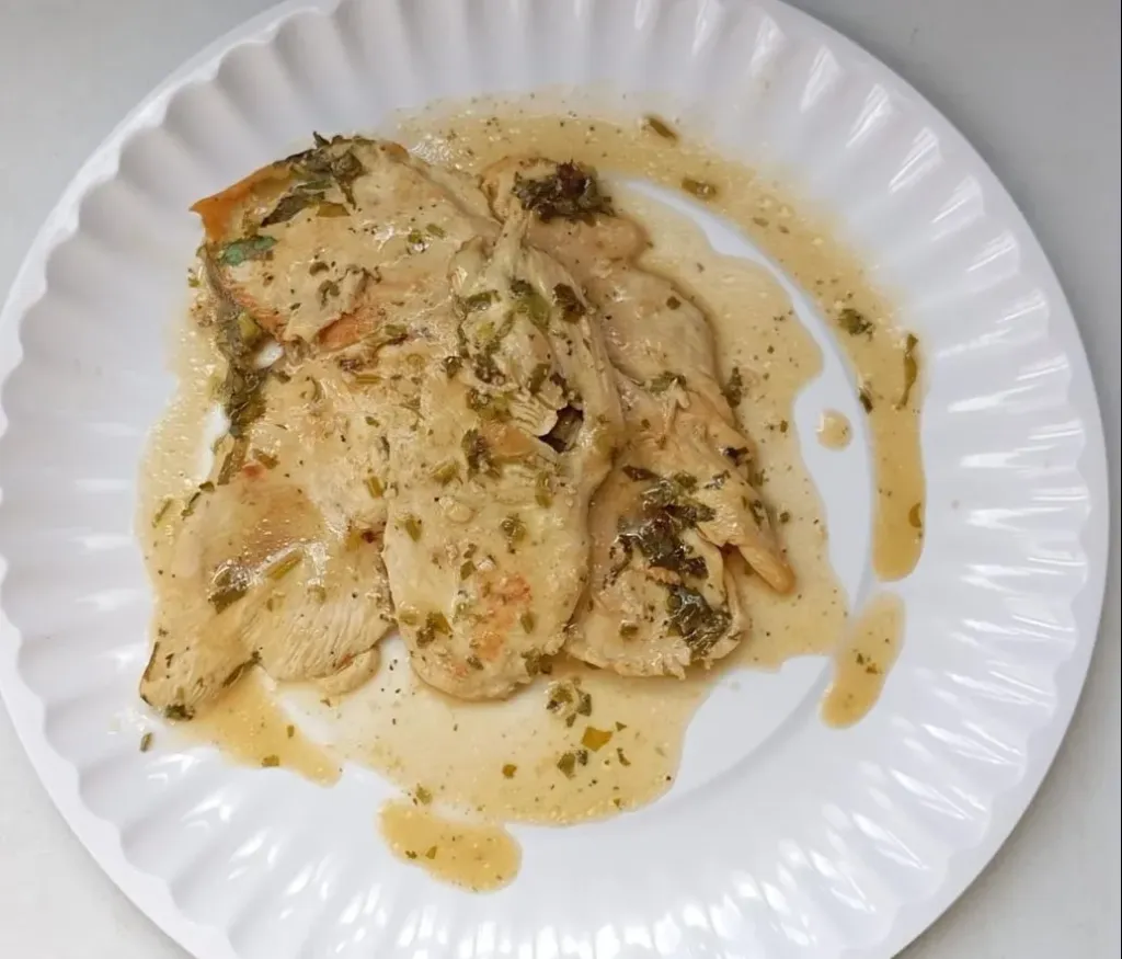 Filete de pollo jugoso al limón