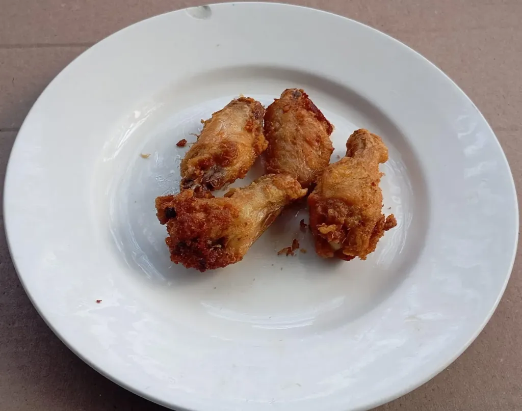 Alitas empanizadas con salsa tereyaki